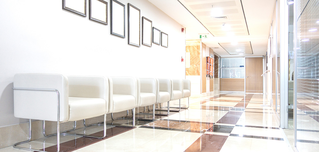 Image of a waiting room.